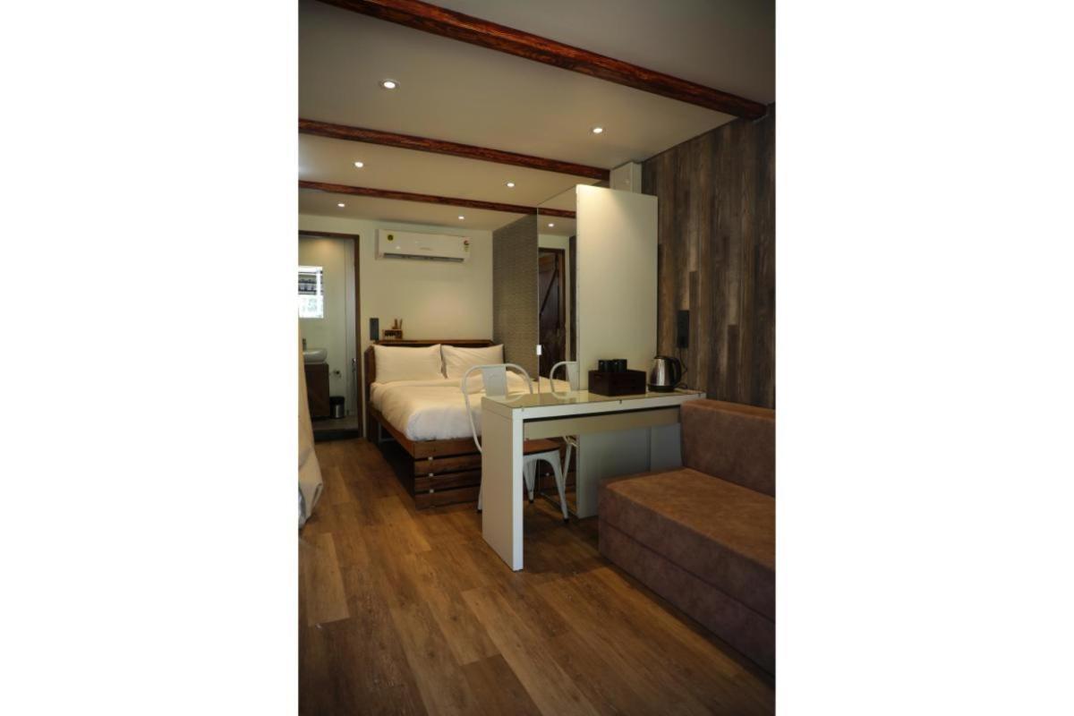 Out Of Box Living Kashid,Murud Bagian luar foto